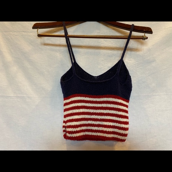 Cropped Ribbed Top - Picture 5 of 5